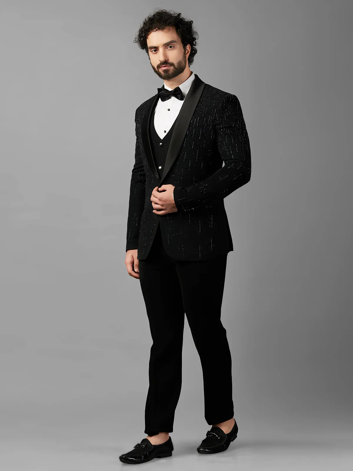 black_embellished_coat_suit_17144699394913_2