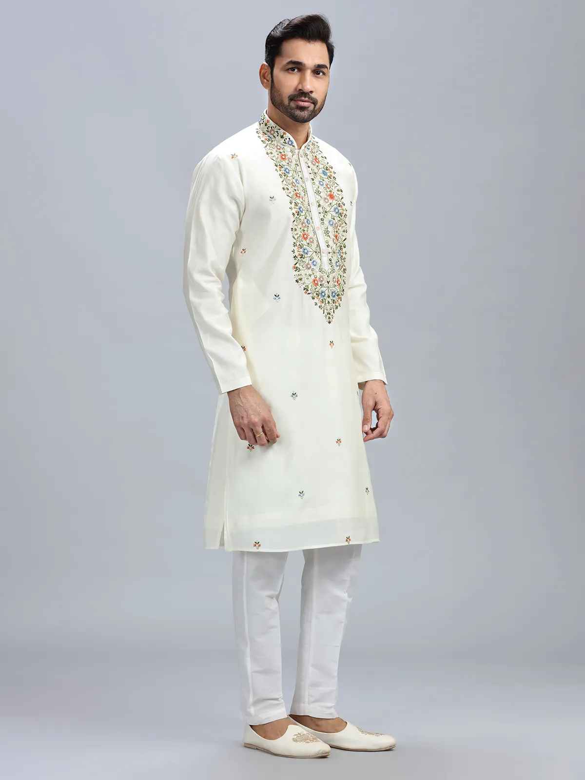 classic_off_white_cotton_silk_kurta_set_for_men_1730002136ks_6642_2