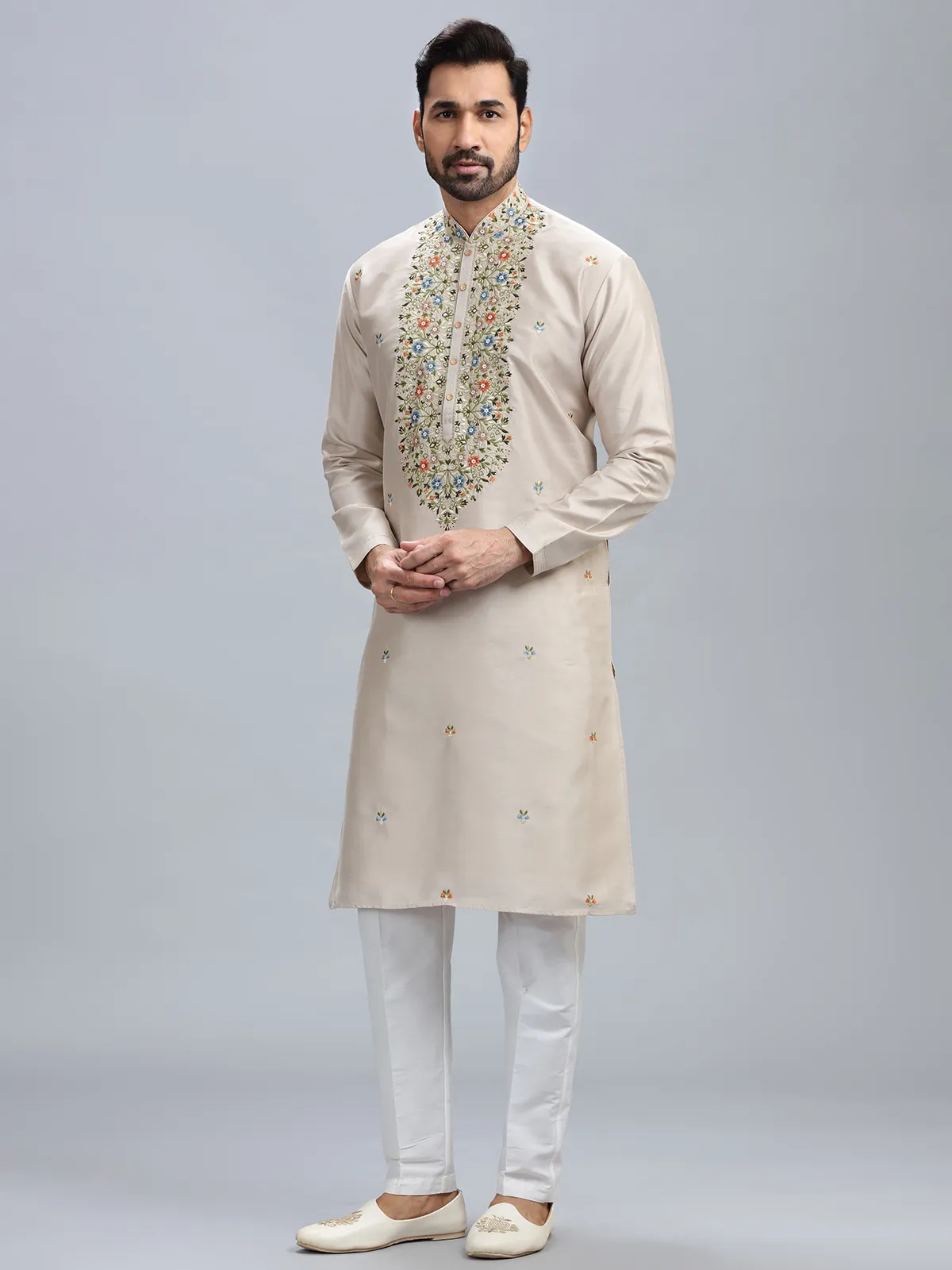 cream_cotton_silk_festive_style_kurta_set_for_men_1730001713ks_6444_2