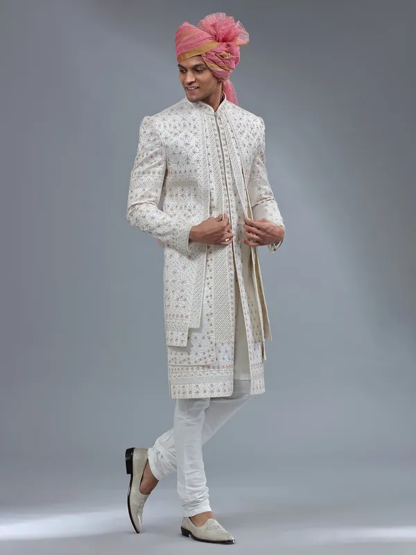 white_jacket_style_sherwani_with_matching_bottom_17262882022322_3